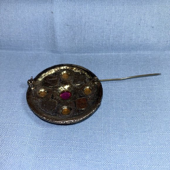 Vintage Signed Miracle brooch Celtic Round Dome Purple  Vintage Signed Miracle brooch Celtic Round Dome Purple Iridescent Fashion Pin